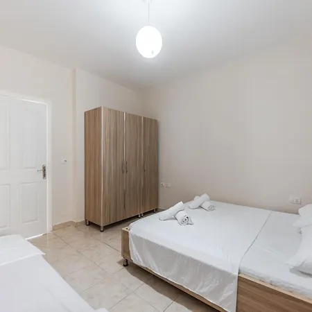 Seaside Palms Oasis By Ps Apartment Golem (Tirana)
